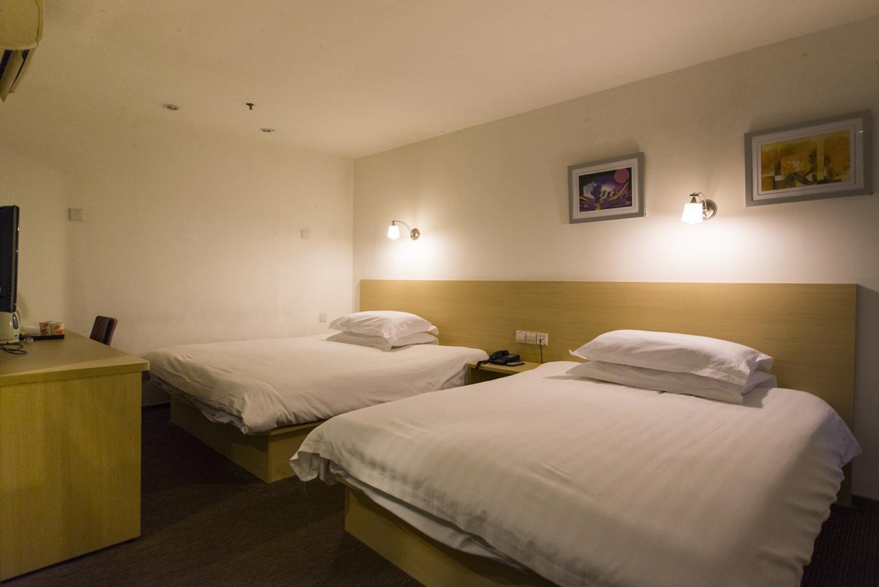 Motel Chongqing Jiefangbai Hongyadong Pedestrian Street Exteriör bild